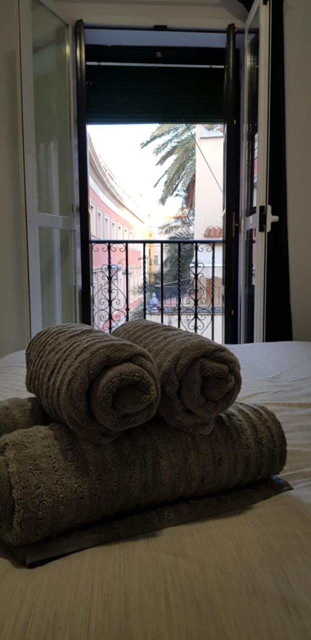 Lux Home - Sierpes Terrace إشبيلية المظهر الخارجي الصورة